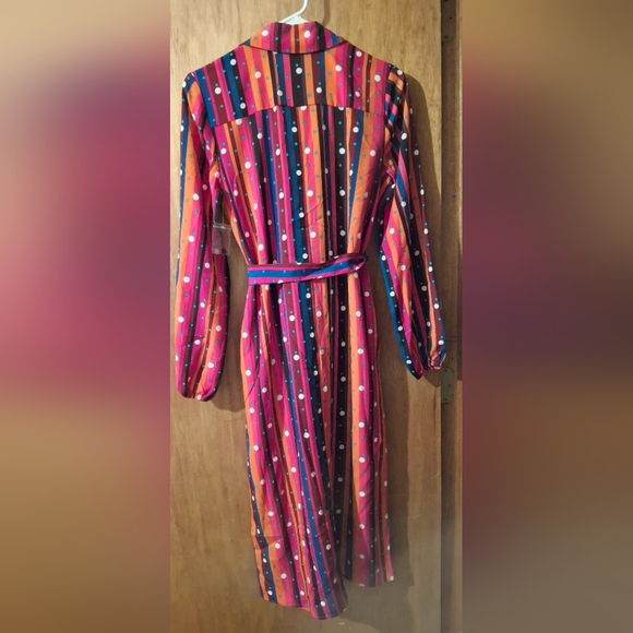 Xsmall Abbott Elementary vol. 1 button down dress - Picture 3 of 5